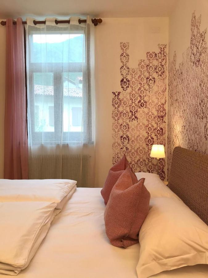 Готель Sleep In Venzone Depandance Екстер'єр фото
